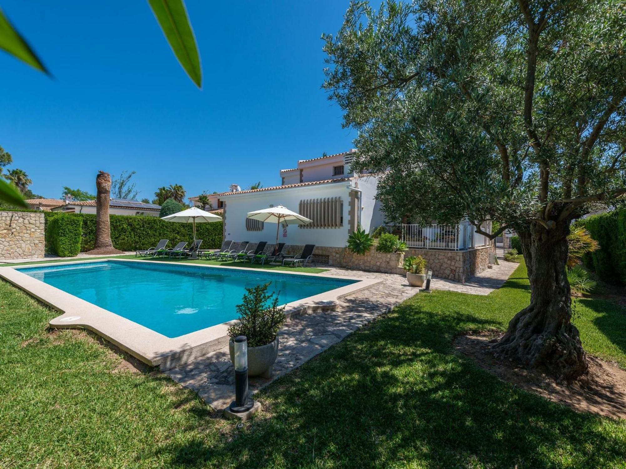 Llorens - With Private Pool In Free Wifi Villa
