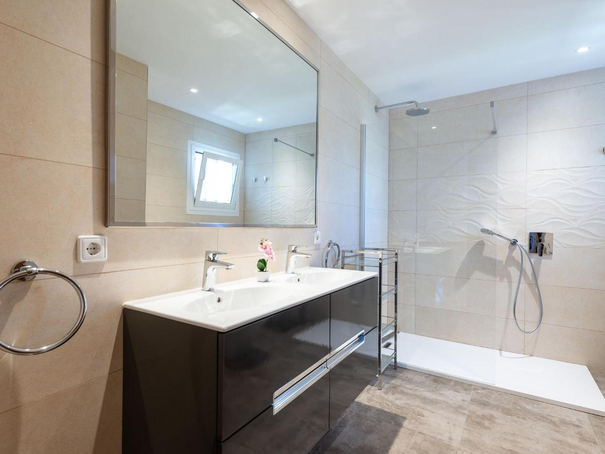 Villa Llorens - With Private Pool In Free Wifi *