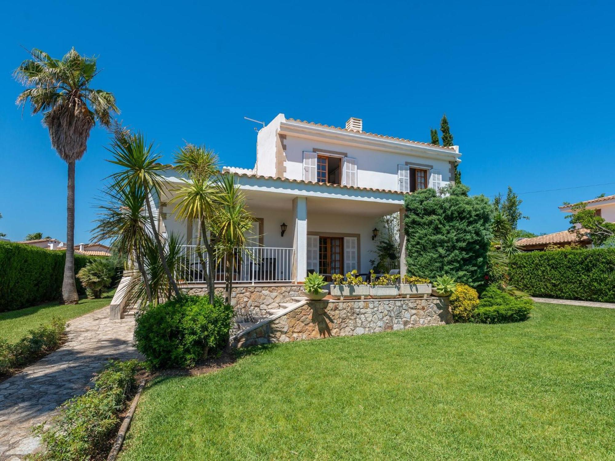 Llorens - With Private Pool In Free Wifi