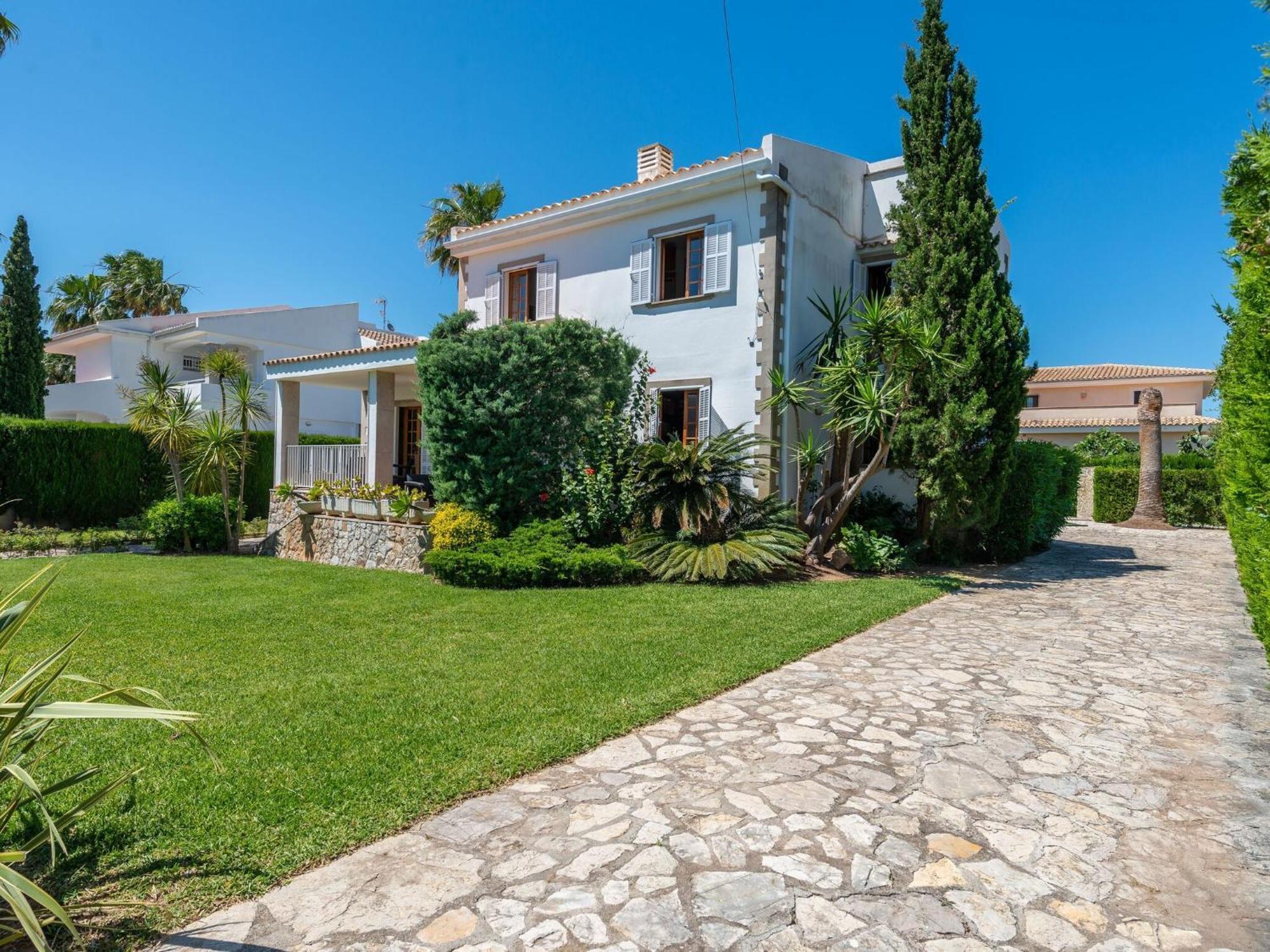Llorens - With Private Pool In Free Wifi Port de Pollença
