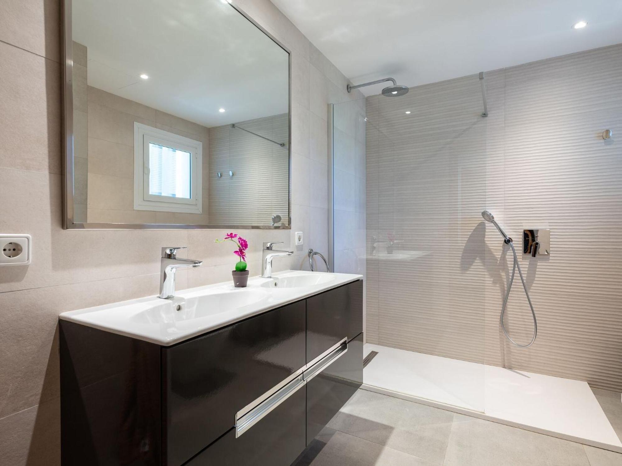Llorens - With Private Pool In Free Wifi Port de Pollenca