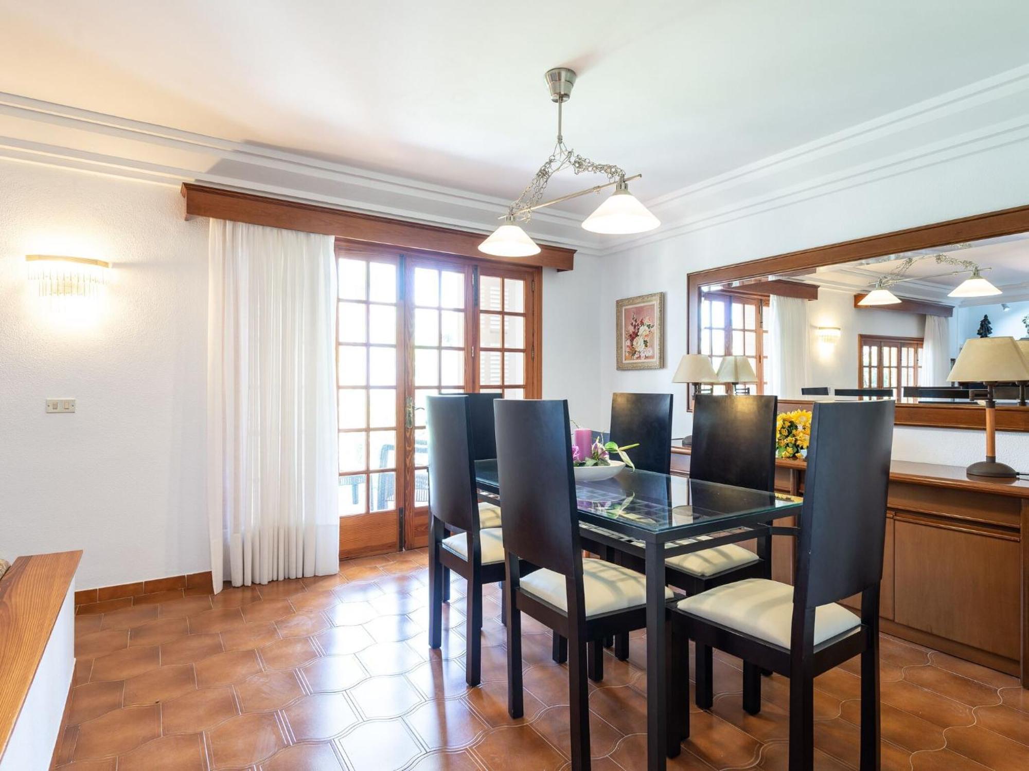 Villa Llorens - With Private Pool In Free Wifi Port de Pollenca