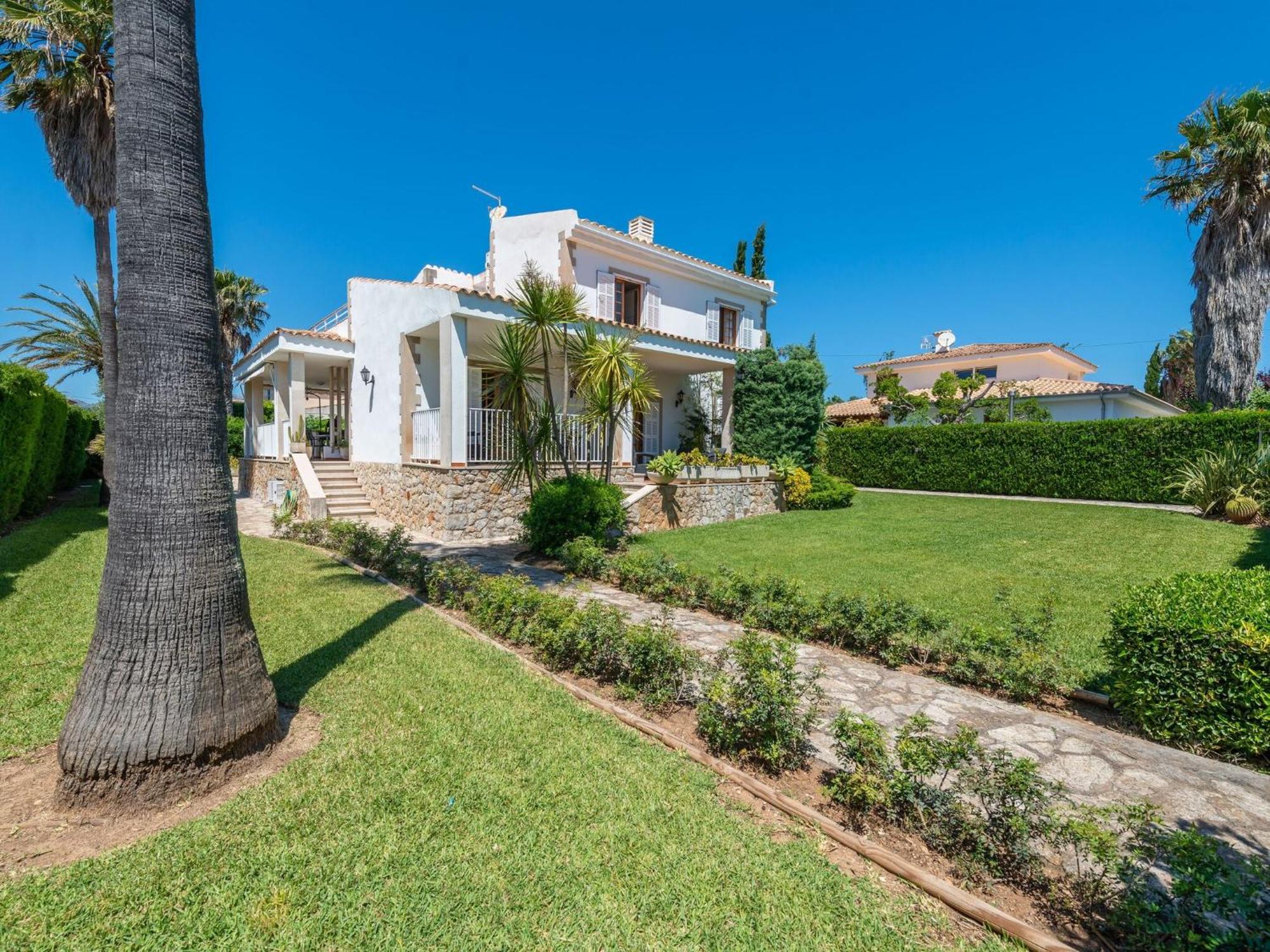 Llorens - With Private Pool In Free Wifi *